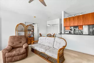 Photo #6: 202605290 Listing 