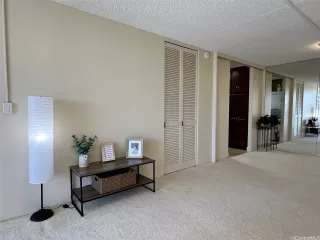 Photo #3: 202605297 Listing 