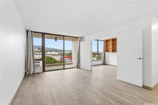 Photo #3: 202605298 Listing 