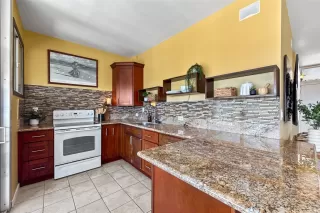 Photo #4: 202605329 Listing 