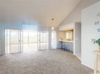 Photo #3: 202605339 Listing 