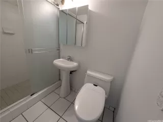 Photo #4: 202605346 Listing 