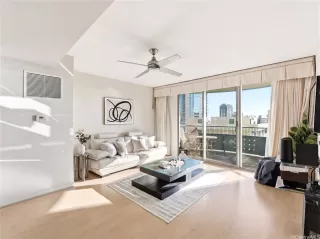 Photo #2: 202605352 Listing 