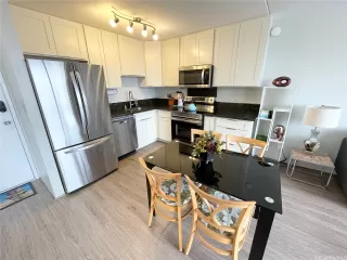 Photo #2: 202605355 Listing 