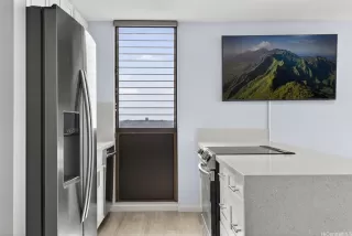 Photo #6: 202605361 Listing 