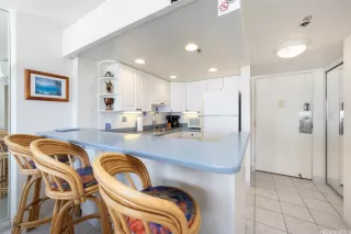 Photo #6: 202605373 Listing 