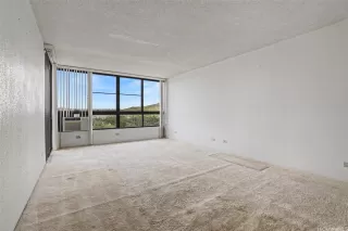 Photo #3: 202605418 Listing 