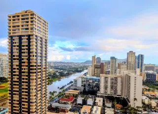 Photo #5: 202605437 Listing 