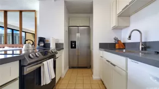 Photo #5: 202605452 Listing 