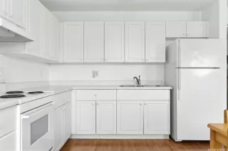 Photo #3: 202605481 Listing 