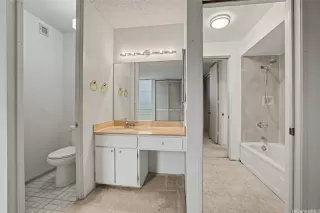 Photo #6: 202605485 Listing 