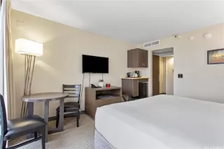 Photo #4: 202605492 Listing 