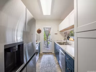 Photo #6: 202605501 Listing 