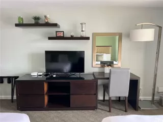 Photo #4: 202605504 Listing 