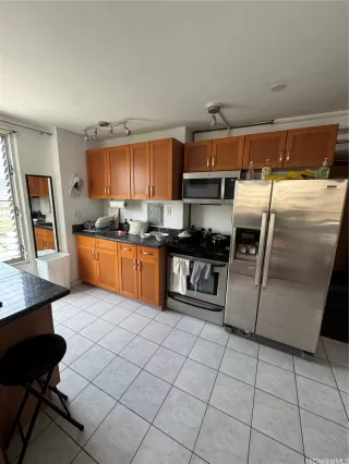 Photo #5: 202605506 Listing 