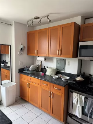 Photo #6: 202605506 Listing 