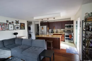 Photo #6: 202605513 Listing 