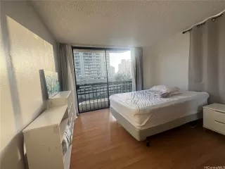 Photo #4: 202605519 Listing 