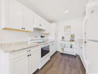 Photo #4: 202605536 Listing 