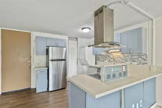 Photo #5: 202605540 Listing 