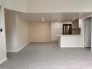 Photo #3: 202605559 Listing 