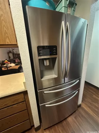 Photo #4: 202605571 Listing 