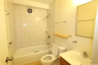 Photo #5: 202605579 Listing 