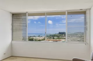 Photo #3: 202605586 Listing 