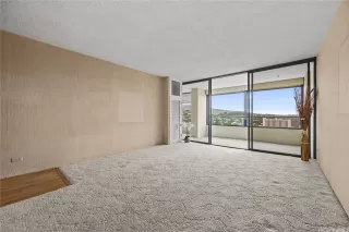 Photo #6: 202605592 Listing 