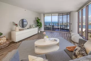 Photo #3: 202605613 Listing 