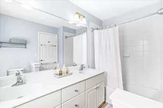 Photo #6: 202605630 Listing 