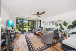 Photo #6: 202605638 Listing 