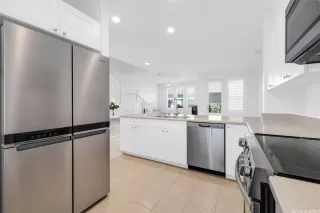 Photo #2: 202605662 Listing 