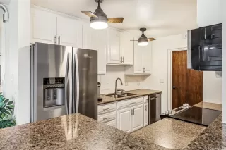 Photo #3: 202605666 Listing 