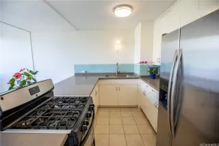 Photo #4: 202605670 Listing 