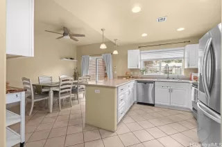 Photo #3: 202605675 Listing 