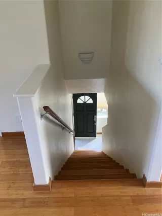 Photo #5: 202605676 Listing 