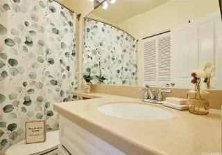 Photo #4: 202605705 Listing 