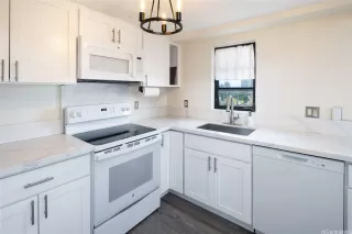 Photo #5: 202605711 Listing 