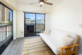 Photo #6: 202605711 Listing 