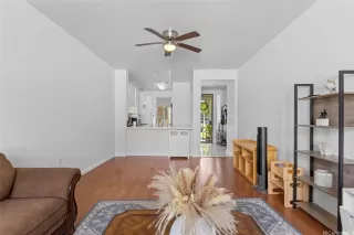 Photo #5: 202605717 Listing 