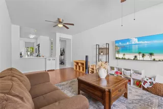 Photo #6: 202605717 Listing 