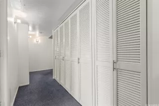 Photo #4: 202605732 Listing 