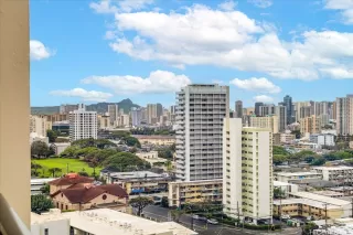 Photo #4: 202605736 Listing 