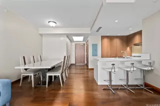 Photo #3: 202605747 Listing 