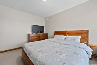 Photo #6: 202605747 Listing 