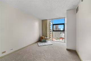 Photo #6: 202605751 Listing 