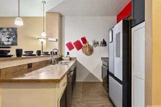 Photo #4: 202605762 Listing 