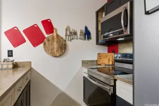 Photo #6: 202605762 Listing 