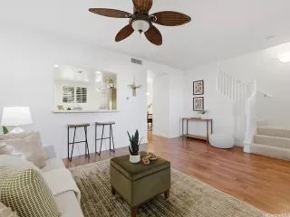 Photo #3: 202605766 Listing 